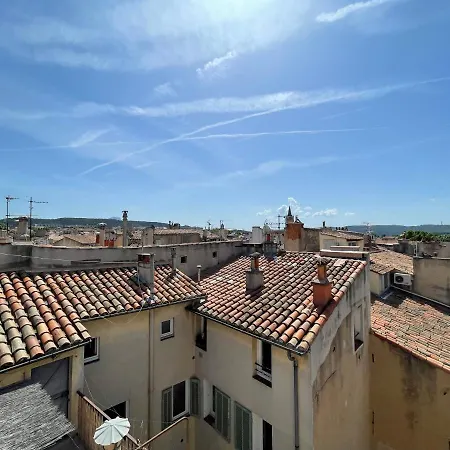Апартаменты 2 Pieces Climatise En Duplex Avec Terrasse